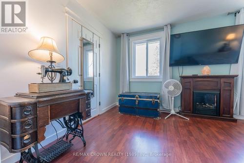33 Dominion Avenue, Kapuskasing, ON - Indoor With Fireplace