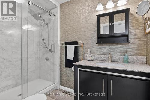 1345 South Wilberforce Road, Highlands East, ON - Indoor Photo Showing Bathroom