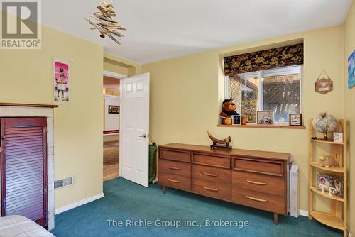 1345 South Wilberforce Road, Highlands East, ON - Indoor Photo Showing Bedroom