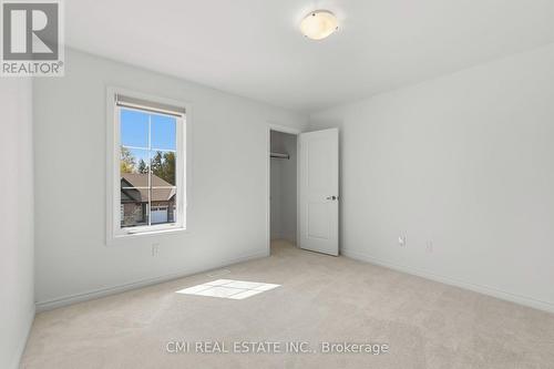 20 Hillcroft Way, Kawartha Lakes, ON - Indoor Photo Showing Other Room