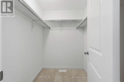 20 Hillcroft Way, Kawartha Lakes, ON - Indoor With Storage