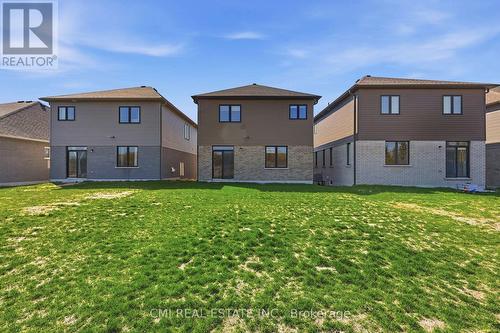 20 Hillcroft Way, Kawartha Lakes, ON - Outdoor With Exterior