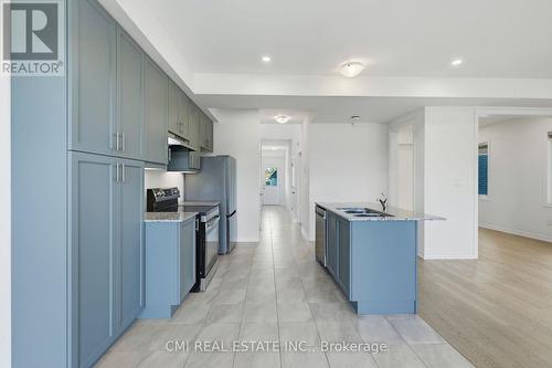 20 Hillcroft Way, Kawartha Lakes, ON - Indoor Photo Showing Kitchen