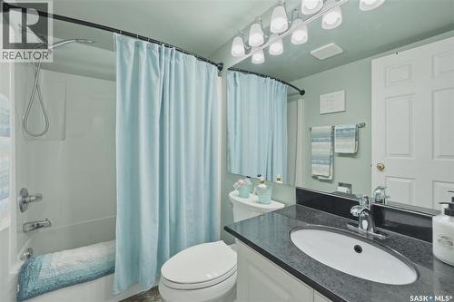 205 435 Main Street, Saskatoon, SK - Indoor Photo Showing Bathroom