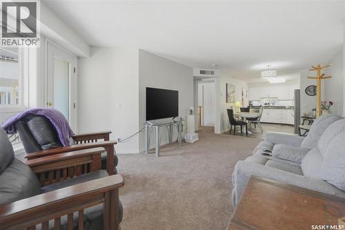 205 435 Main Street, Saskatoon, SK - Indoor Photo Showing Living Room