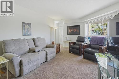 205 435 Main Street, Saskatoon, SK - Indoor Photo Showing Living Room