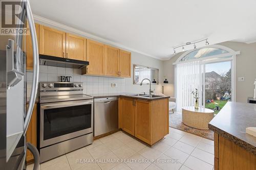 2208 Brockstone Crescent, Ottawa, ON - Indoor Photo Showing Kitchen With Double Sink