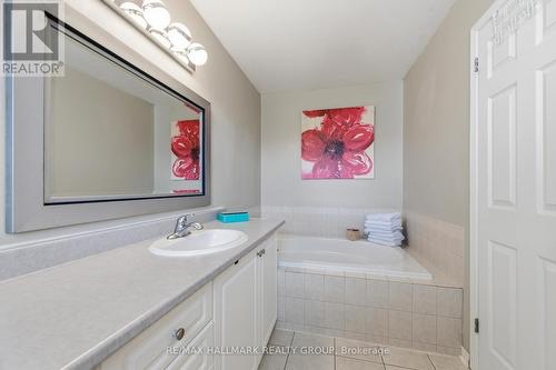 2208 Brockstone Crescent, Ottawa, ON - Indoor Photo Showing Bathroom