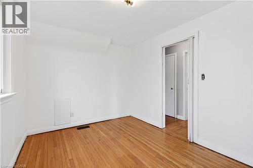 447 Melvin Avenue, Hamilton, ON - Indoor Photo Showing Other Room