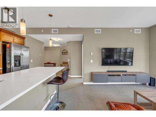 3589 Skaha Lake Road Unit# 406, Penticton, BC - Indoor