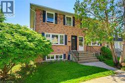 26 COACHWOOD Road Unit# 6 Brantford, ON N3R 3R4