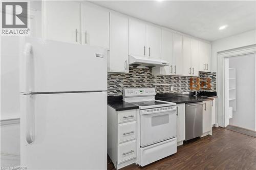 750 Barton Street E Unit# 3, Hamilton, ON - Indoor Photo Showing Kitchen