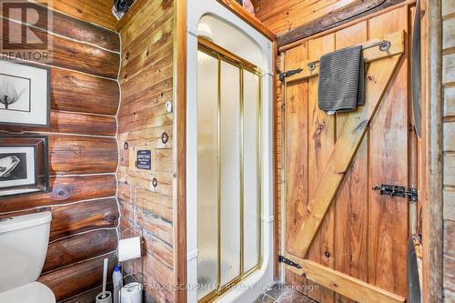 678 Chantler Road, Pelham, ON - Indoor Photo Showing Other Room