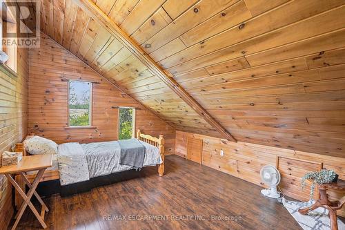 678 Chantler Road, Pelham, ON - Indoor Photo Showing Other Room