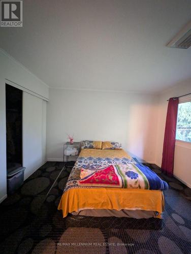 9 - 30 Green Valley Drive, Kitchener, ON - Indoor Photo Showing Bedroom