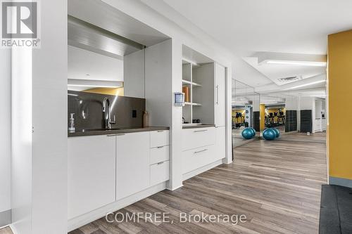 606 - 485 Richmond Road, Ottawa, ON - Indoor Photo Showing Other Room