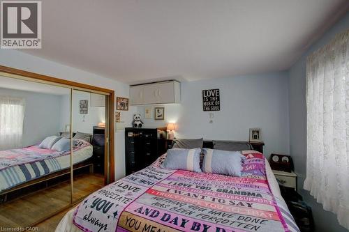 44 Madison Avenue, Orangeville, ON - Indoor Photo Showing Bedroom