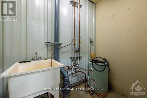 15 Huisson Road, Ottawa, ON 