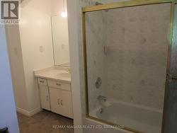 MAIN 4 PIECE BATHROOM - 