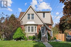 62 TUXEDO AVENUE S  Hamilton, ON L8K 2R8