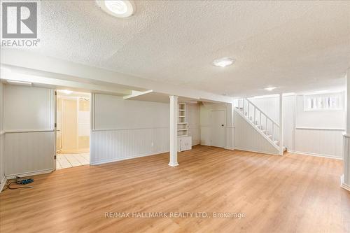 62 Tuxedo Avenue S, Hamilton, ON - Indoor