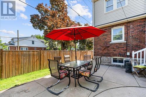 62 Tuxedo Avenue S, Hamilton, ON - Outdoor With Exterior