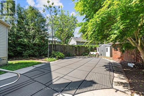 62 Tuxedo Avenue S, Hamilton, ON - Outdoor