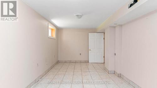 Nice treed canopy - 1291 Trafalgar Street, London East (East M), ON - Indoor Photo Showing Other Room