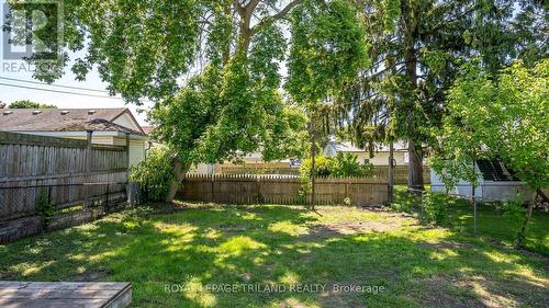 Virtually Staged - 1291 Trafalgar Street, London East (East M), ON - Outdoor With Backyard