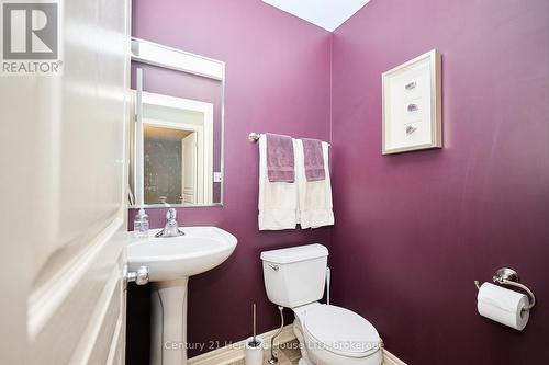 4 Arlene Street, St. Catharines (Rykert/Vansickle), ON - Indoor Photo Showing Bathroom