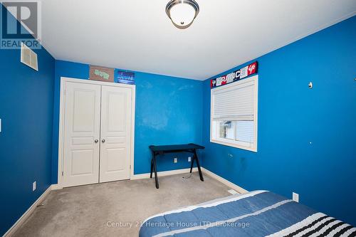4 Arlene Street, St. Catharines (Rykert/Vansickle), ON - Indoor Photo Showing Bedroom