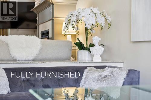 162 Glenvale Boulevard, Toronto, ON - 