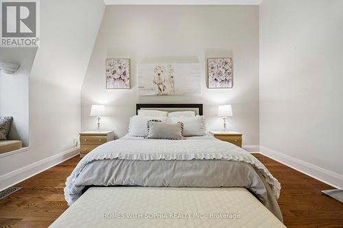 Primary bedroom - 162 Glenvale Boulevard, Toronto, ON - Indoor Photo Showing Bedroom