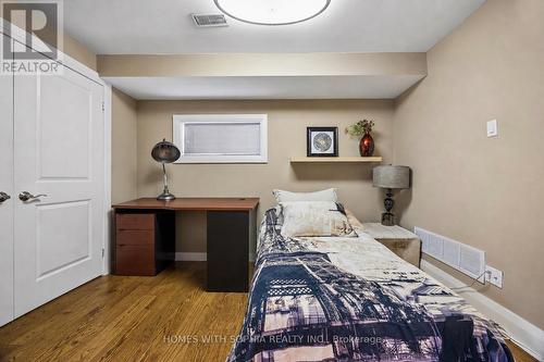 Bedroom in Basement with Ensuite - 162 Glenvale Boulevard, Toronto, ON - Indoor Photo Showing Bedroom