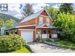 408 Third Street W Revelstoke, BC V0E 2S0