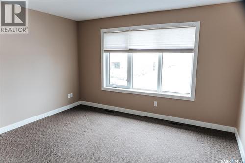 145 Mcintyre Street N, Regina, SK - Indoor Photo Showing Other Room