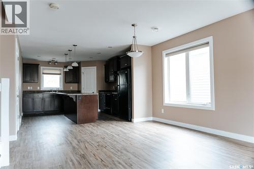 145 Mcintyre Street N, Regina, SK - Indoor Photo Showing Kitchen