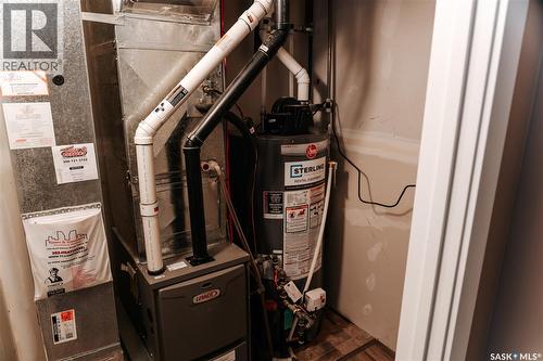 145 Mcintyre Street N, Regina, SK - Indoor Photo Showing Basement