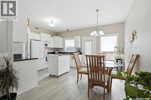 8 320 3Rd Street, Osler, SK - Indoor Photo Showing Other Room
