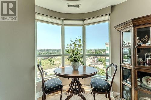 Ph2/3 - 2 Toronto Street, Barrie, ON - Indoor Photo Showing Dining Room