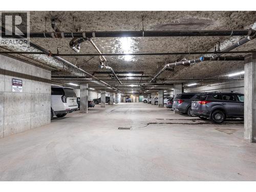 155 Silver Lode Lane Unit# 256, Vernon, BC - Indoor Photo Showing Garage