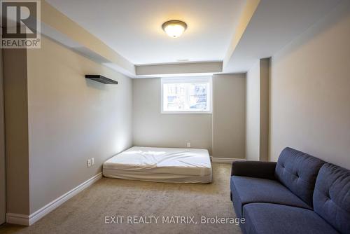 9 - 2224 Marble Crescent, Clarence-Rockland, ON - Indoor Photo Showing Bedroom