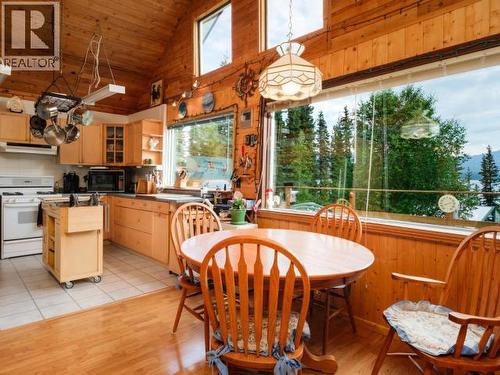52 Lakeview Road, Whitehorse South, YT - Indoor Photo Showing Other Room