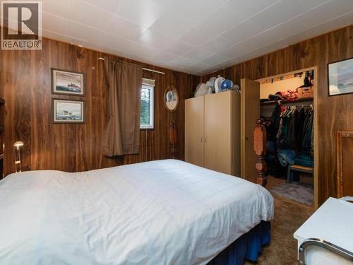52 Lakeview Road, Whitehorse South, YT - Indoor Photo Showing Bedroom