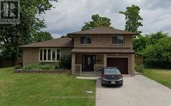 1039 WILLOWBROOK ROAD  Burlington, ON L5T 4A2