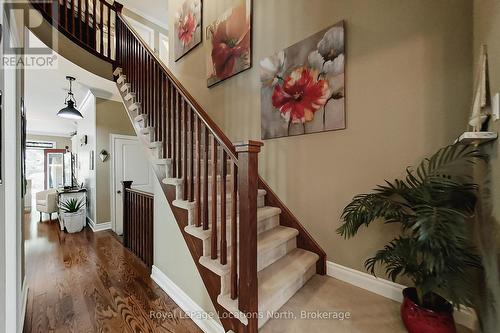 23 Covington Blue Crescent, Wasaga Beach, ON - Indoor Photo Showing Other Room