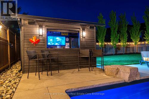 3206 Vivian Line 37 Street, Stratford, ON - Outdoor