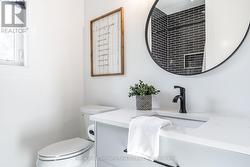 Main Floor 4 Piece Bath - 