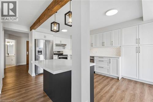 67 Caroline Street S Unit# 1304, Hamilton, ON - Indoor Photo Showing Kitchen