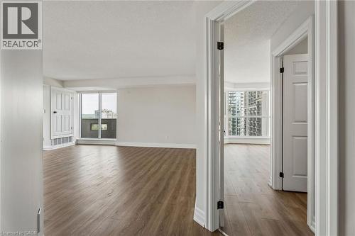 67 Caroline Street S Unit# 1304, Hamilton, ON - Indoor Photo Showing Other Room
